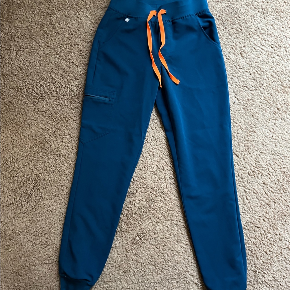 Figs joggers